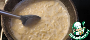 Манная каша с яблоком Манная каша с яблоком